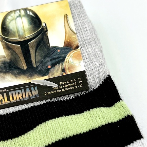 New Men’s Disney Star Wars The Mandalorian Baby Yoda Grogu Crew Socks Size 6-12 - Picture 5 of 5